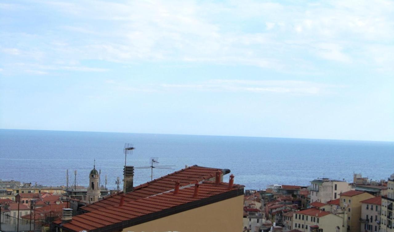 La Casa Dello Svedese Apartment Sanremo Luaran gambar